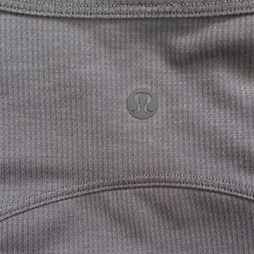 lululemon athletica Charcoal Henley Long Sleeve Crop Top - Picture 3 of 3